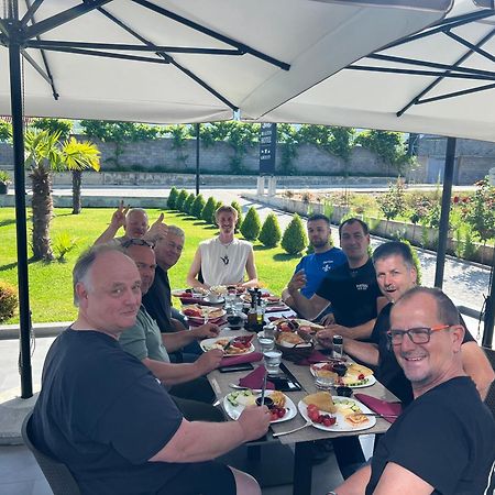 Hotel Braxton Shupenze Kültér fotó