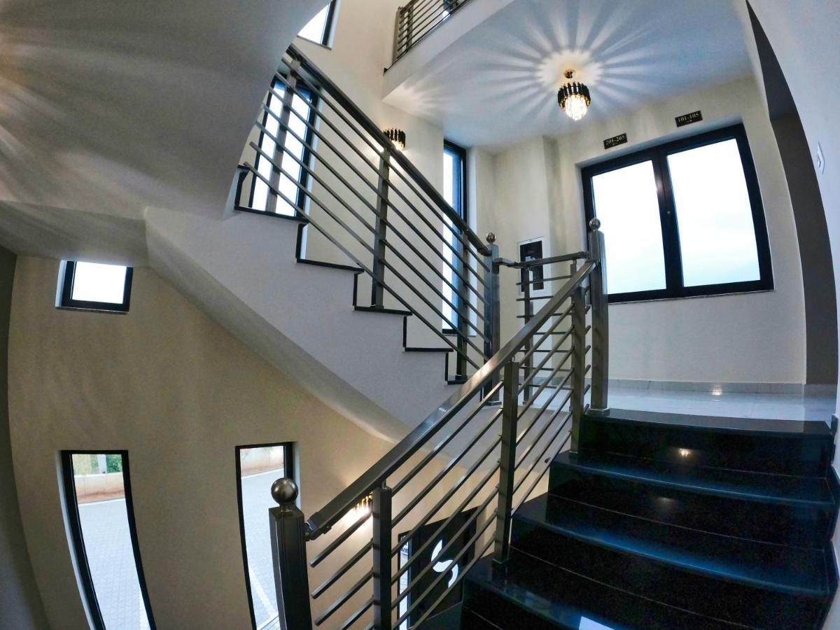 Hotel Braxton Shupenze Kültér fotó